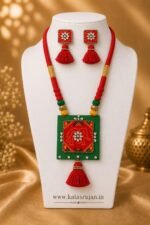 Emerald Vermilion Floral Tassel Set