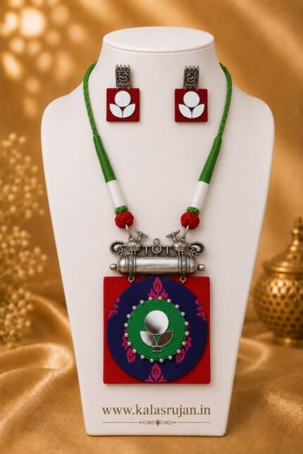Panna Diya Mirror Necklace Set