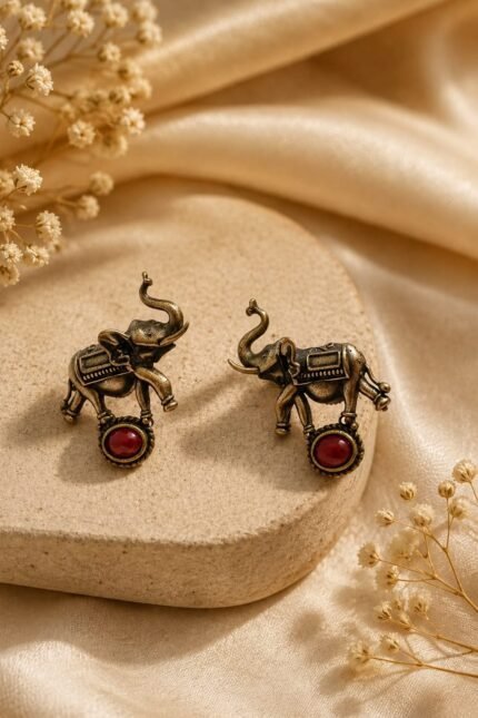 Elephant Dangle Earings